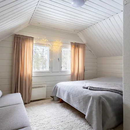 In Lapland - Yllaes Kaarnikkakuja 12 *