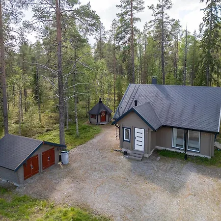 In Lapland - Yllaes Kaarnikkakuja 12 Ylläsjärvi