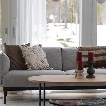 In Lapland - Yllaes Kaarnikkakuja 12 *